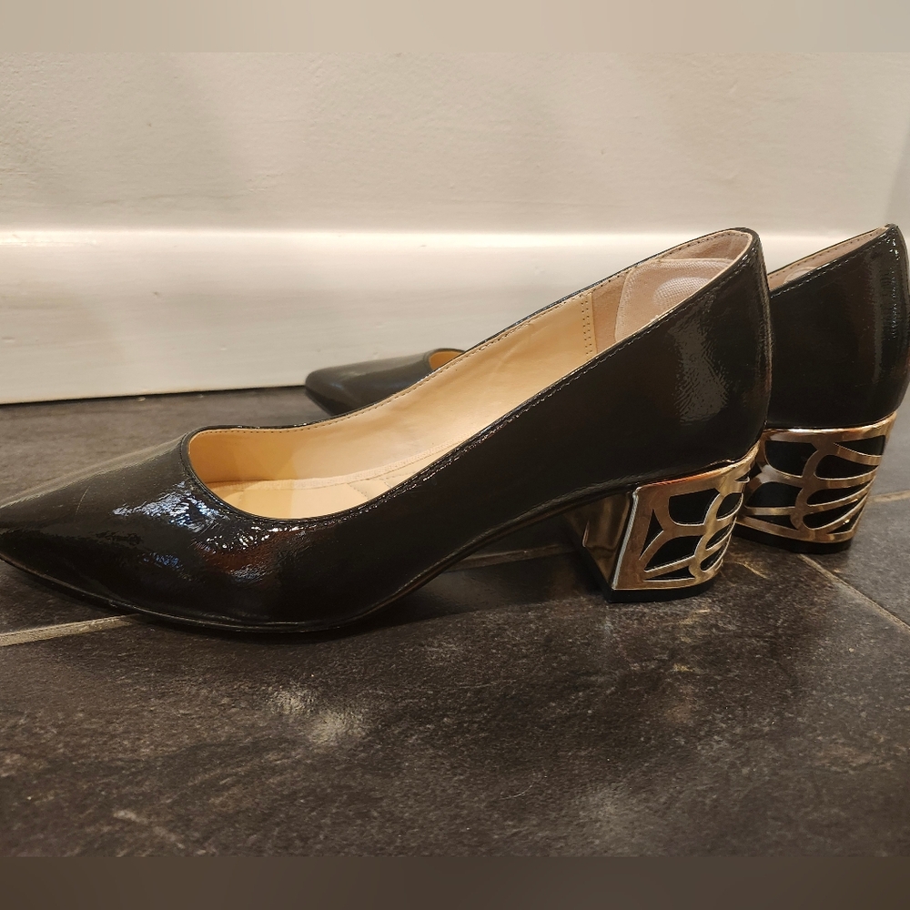 Ladies black heels size 8